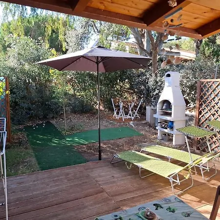 300 M From And River Sunrise And Sunset Casa vacanze *